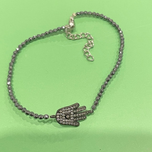 Bracelets - Picture 4 of 6